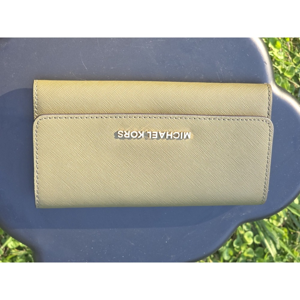 Michael Kors Women's Large Trifold Wallet Olive
